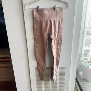 SET Active Blush Pink Sculpt Flex Leggings